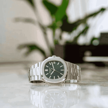 Montre Homme - Patek Nautilus Olive Green - VELVERA