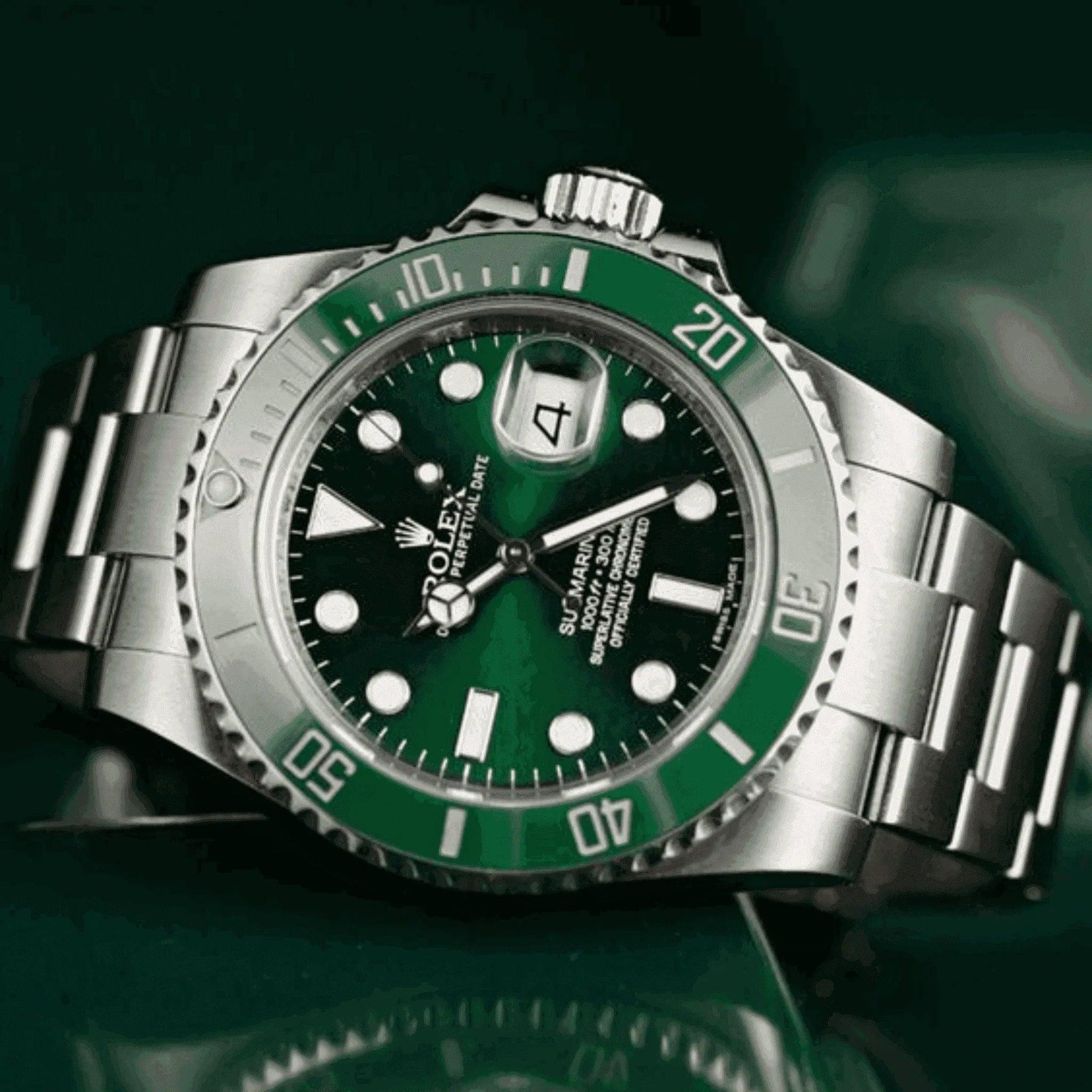 Montre Homme - Submariner Vert "Hulk" - VELVERA